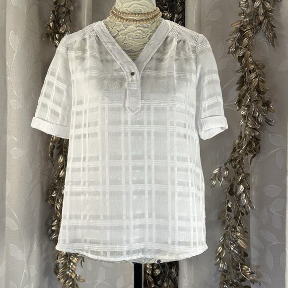 Alfani Petite Sheer White Blouse PS | V-Neck Check Texture Lightweight - Picture 3 of 11